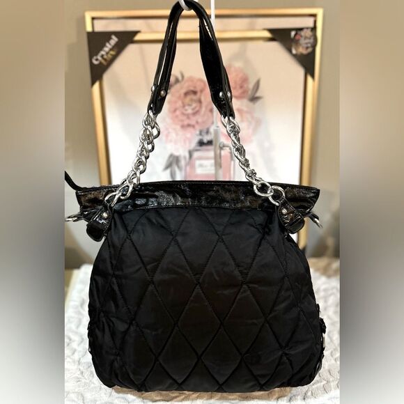 Sondra Roberts Black Quilted Large Hobo Tote Chain Link Straps Chic & Spacious - Picture 9 of 9